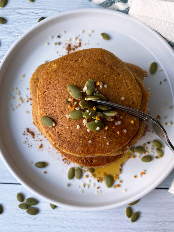 Paleo Pumpkin Pancakes (Healthy) - Bake It Paleo