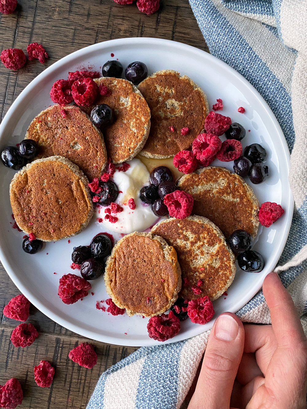 healthy coconut flour pancakes without eggs