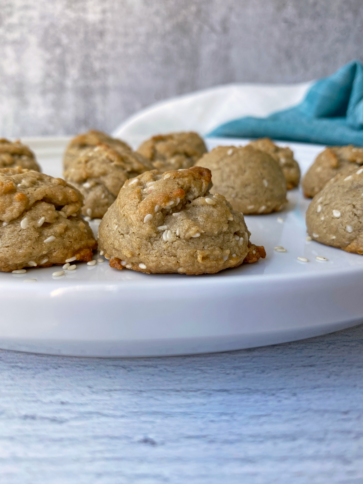 flourless-egg-free-tahini-cookies