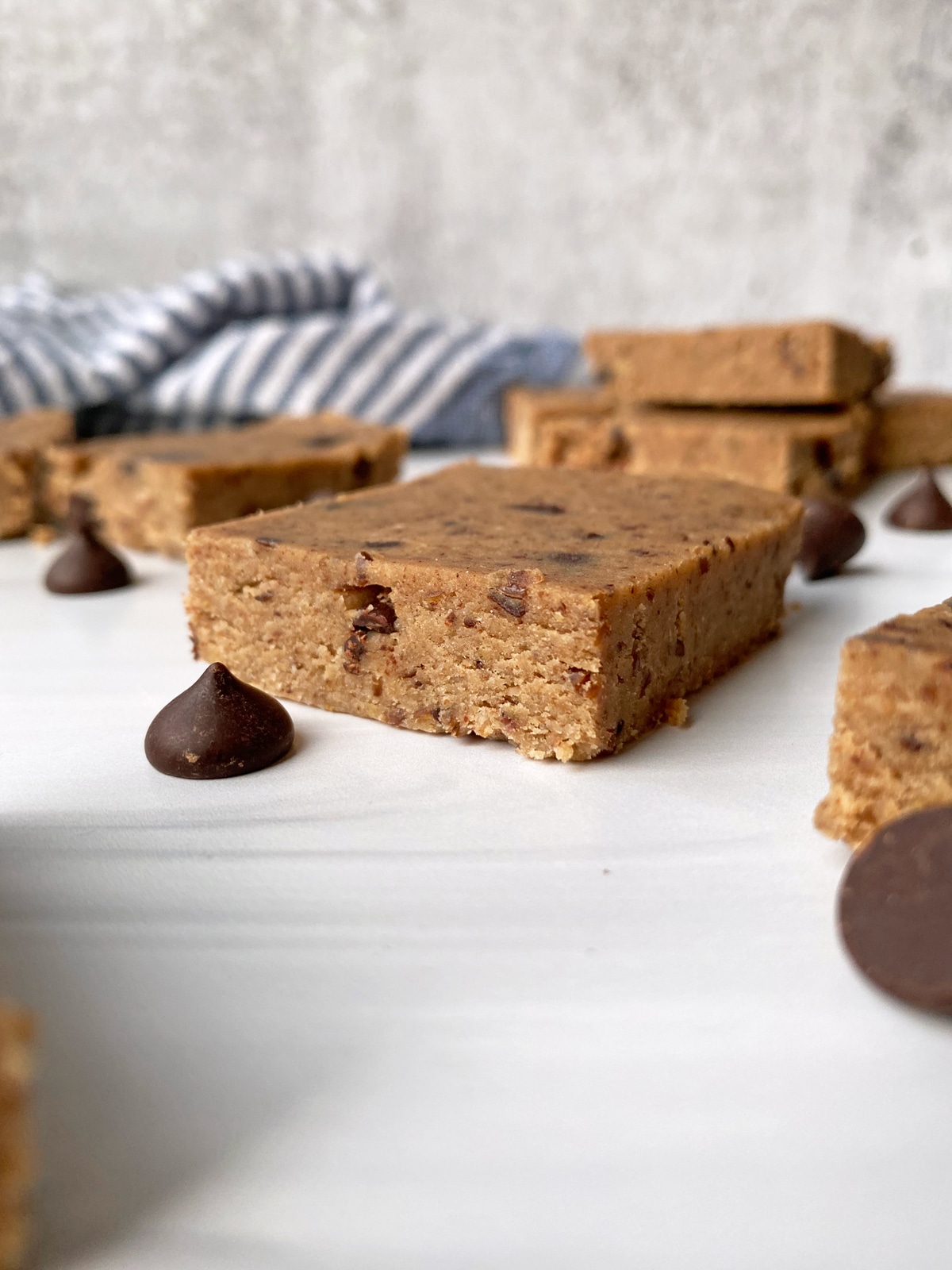 low-carb-cookie-dough-protein-bar-recipe