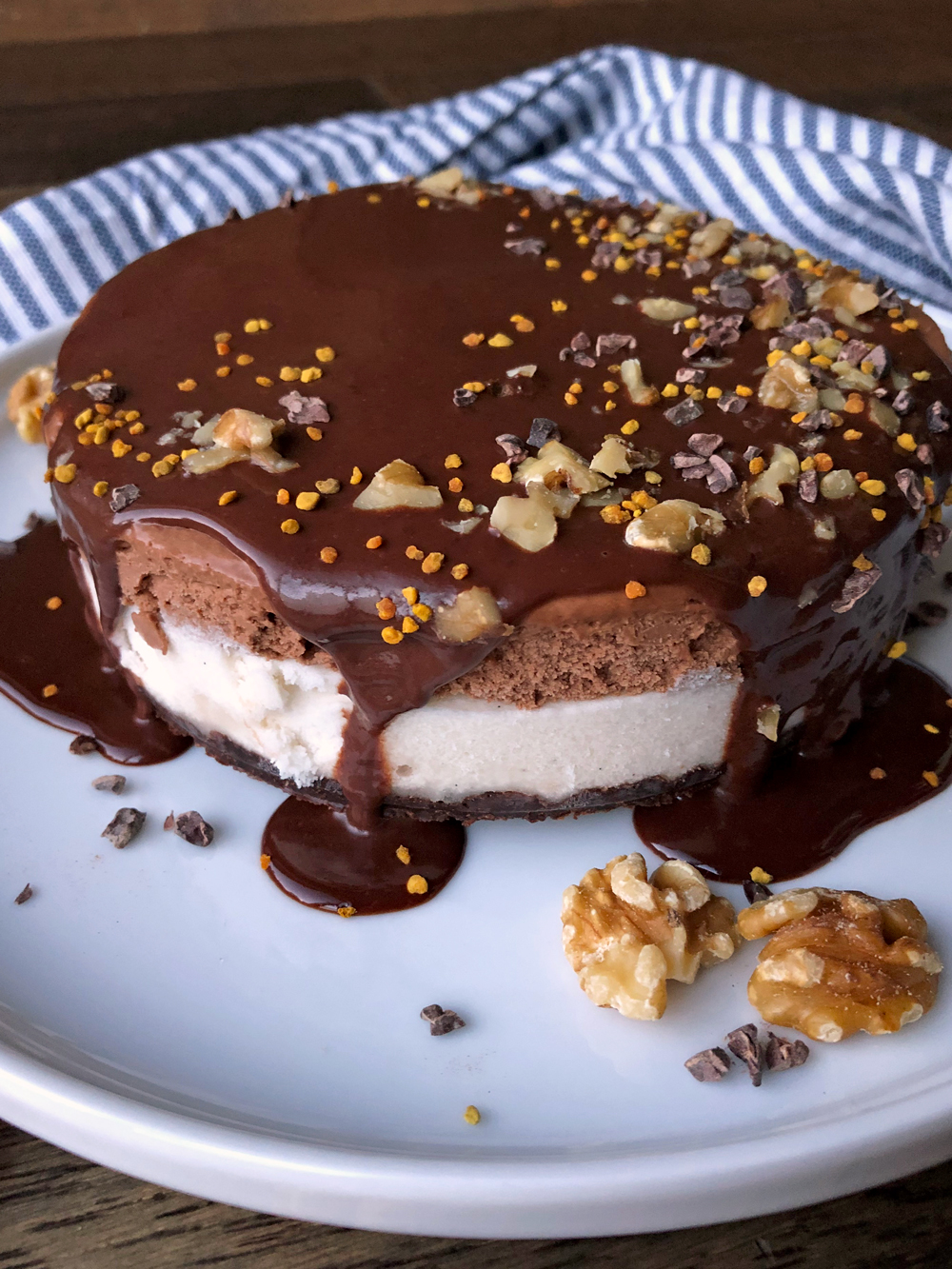 Paleo Ice Cream Cake (Dairy Free, No Bake) - Bake It Paleo