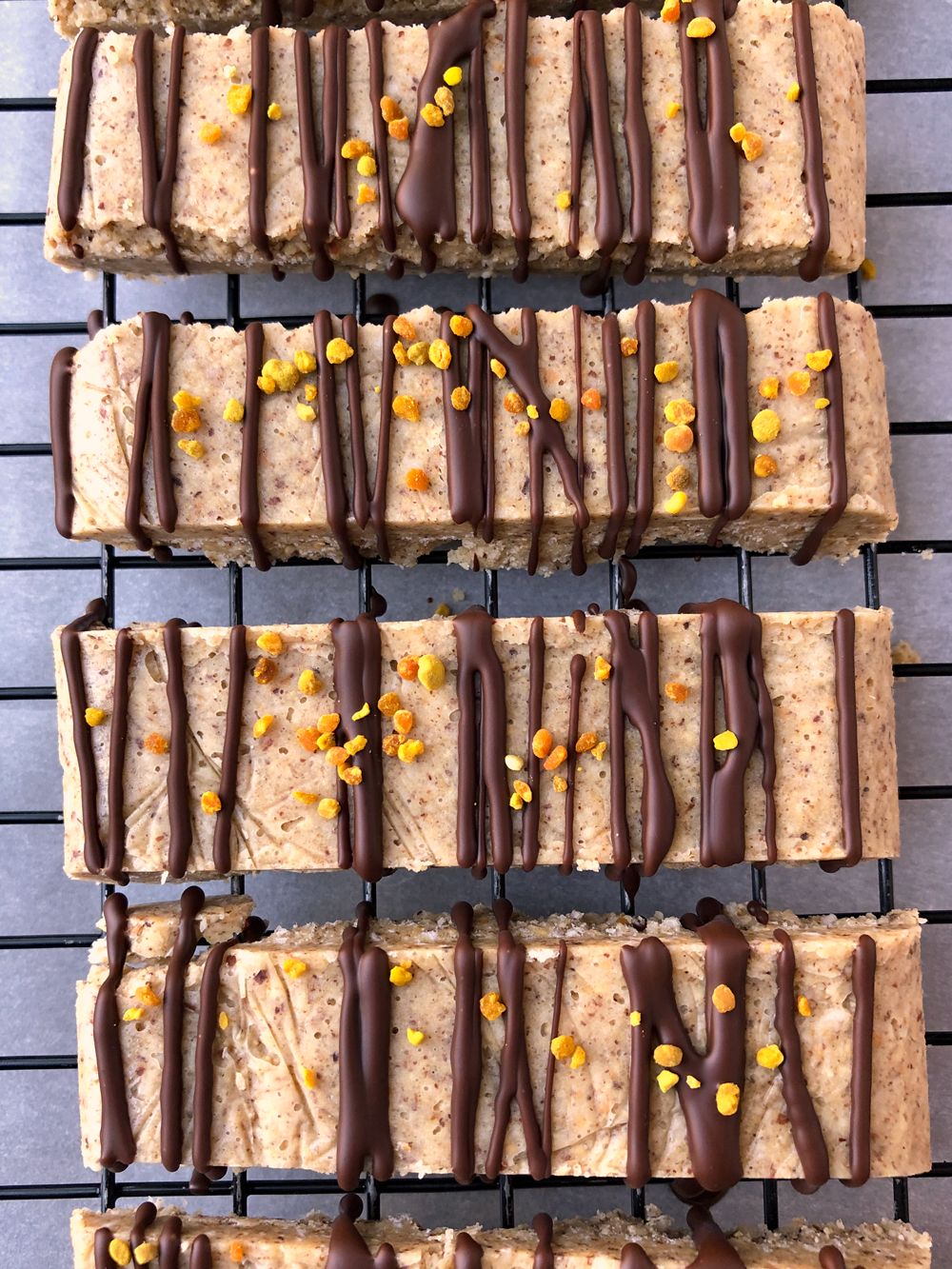 Paleo-Hazelnut-Collagen-Protein-Bars