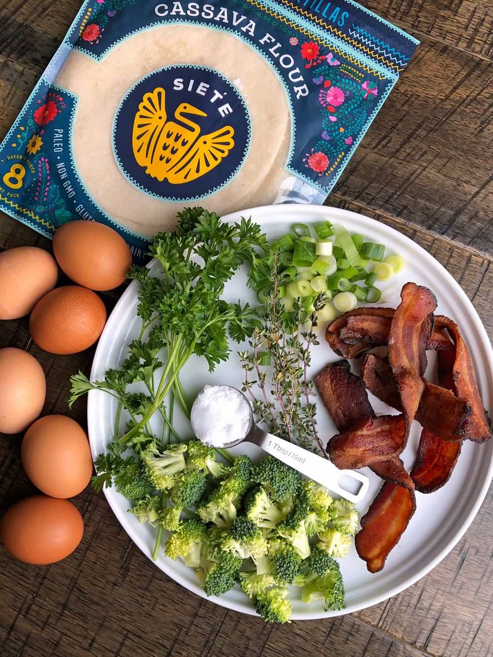 Healthy-Paleo-Breakfast-Taco-Ingredients