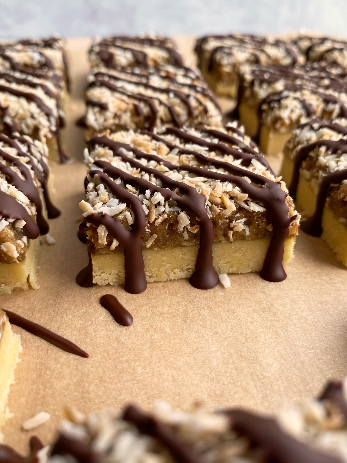 healthy samoa cookie bars