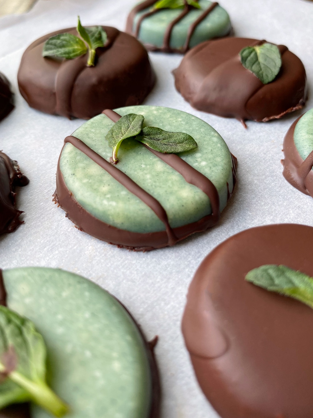 Homemade Andes Mint Chocolates (Paleo, Keto, Vegan) - Bake It Paleo