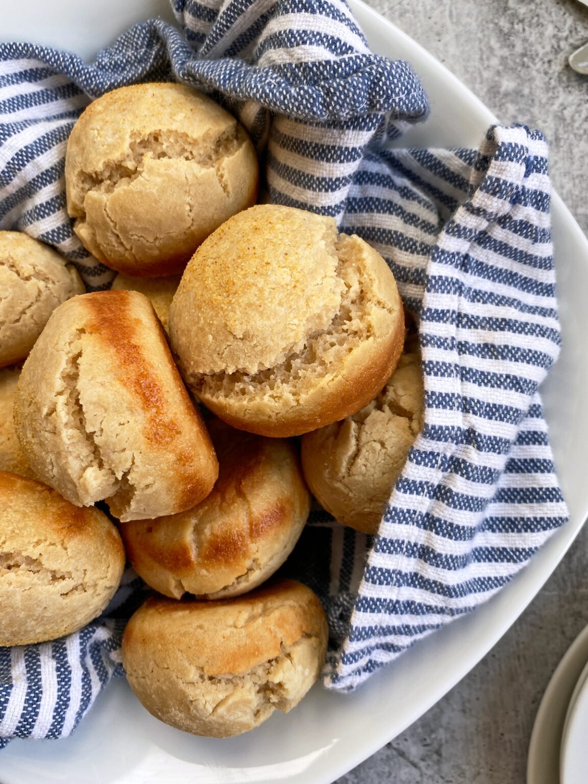 Paleo Dinner Rolls (with Almond Flour) Bake It Paleo
