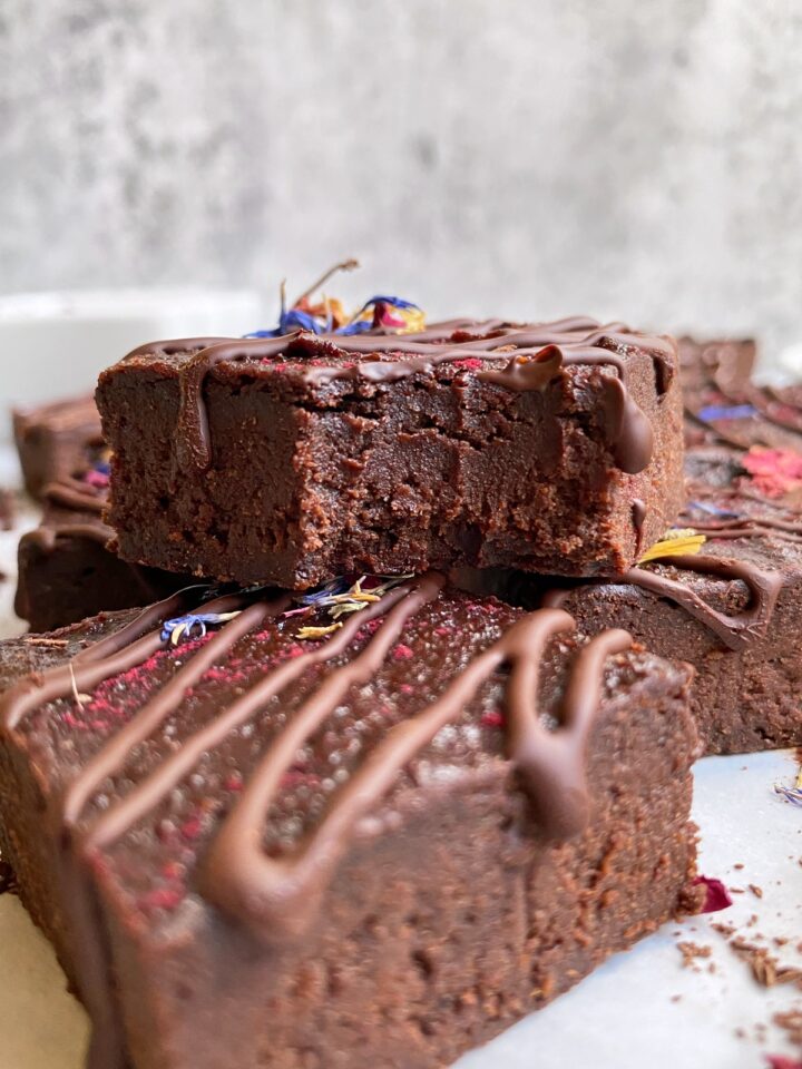 Vegan Beet Brownies (Gluten Free, Paleo) Bake It Paleo