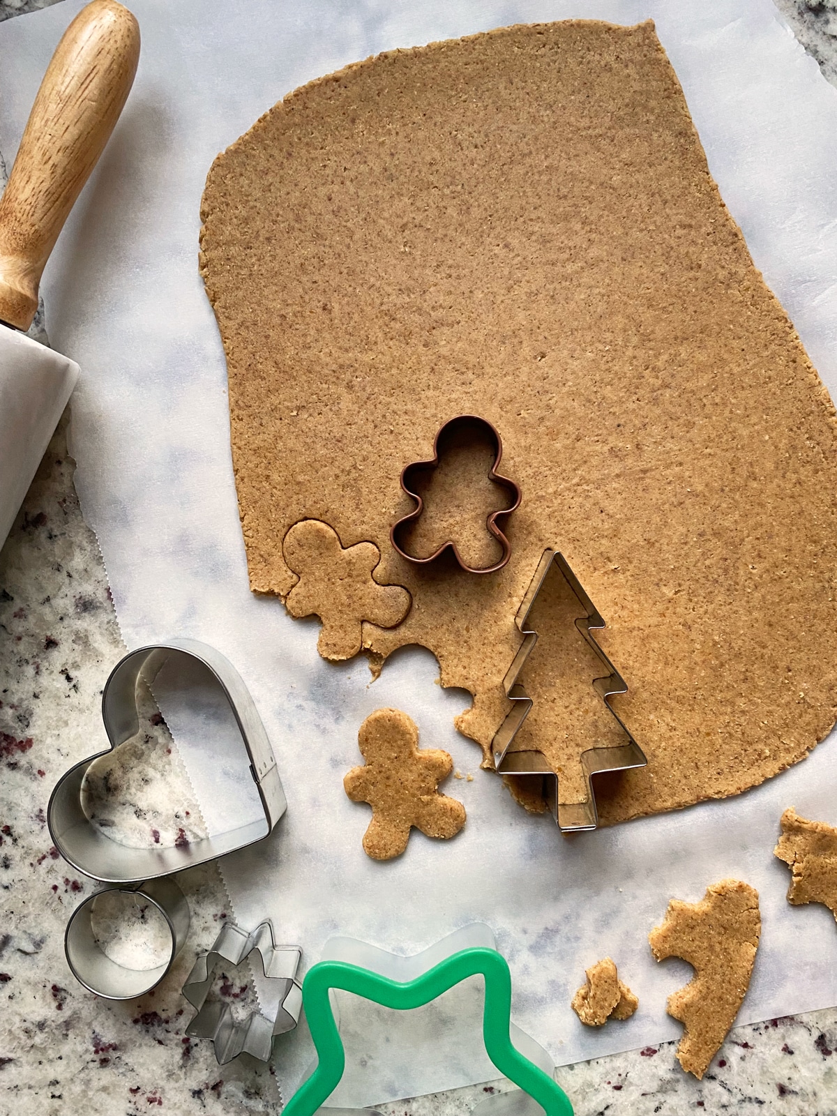 cutting-out-shapes-into-the-rolled-dough