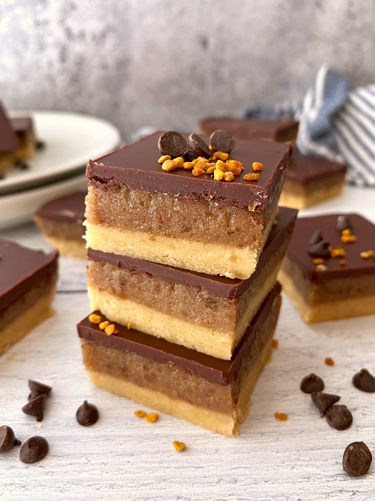 millionaire bars - no bake recipe made with sunbutter