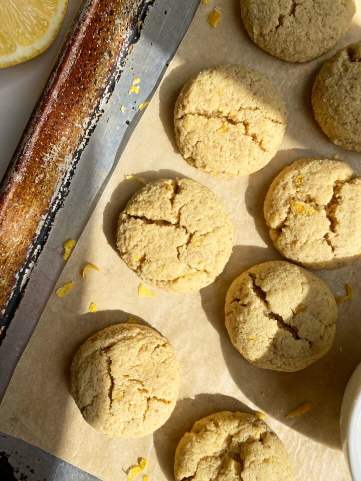 Vegan Lemon Cookies with Almond Flour (Paleo) - Bake It Paleo