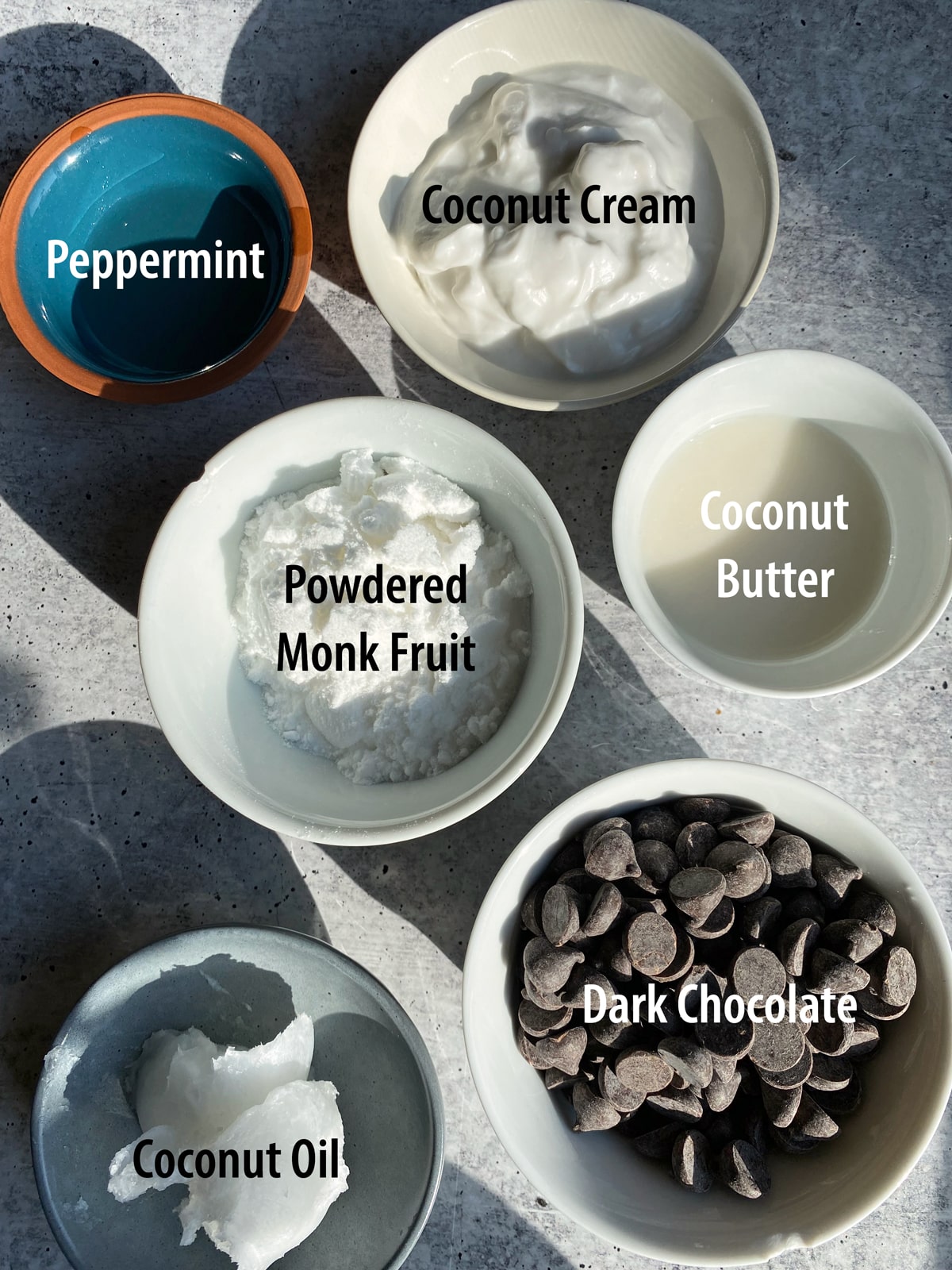 ingredients needed to make homemade peppermint patties