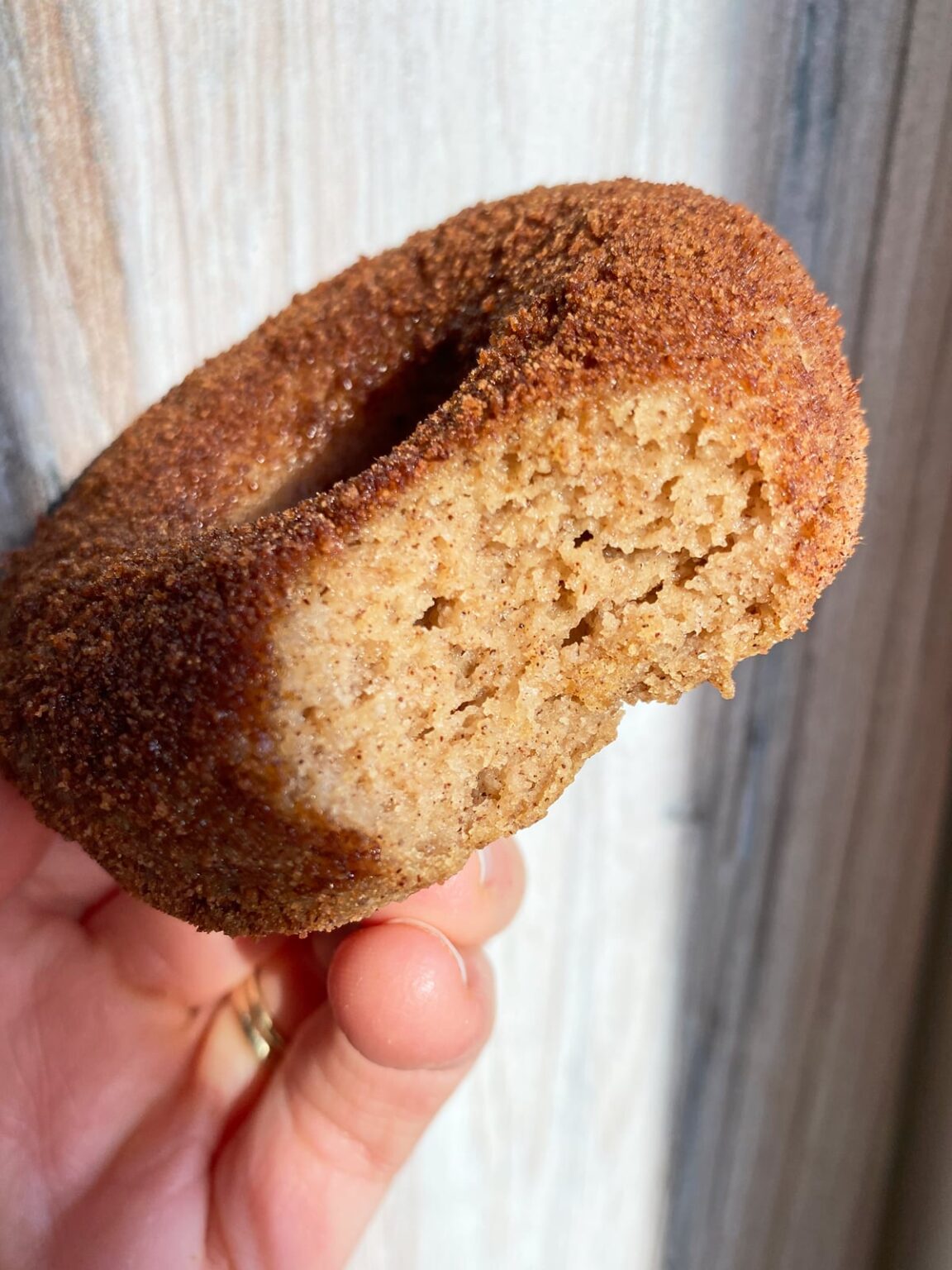 Healthy Applesauce Donuts (Gluten Free, Paleo) Bake It Paleo