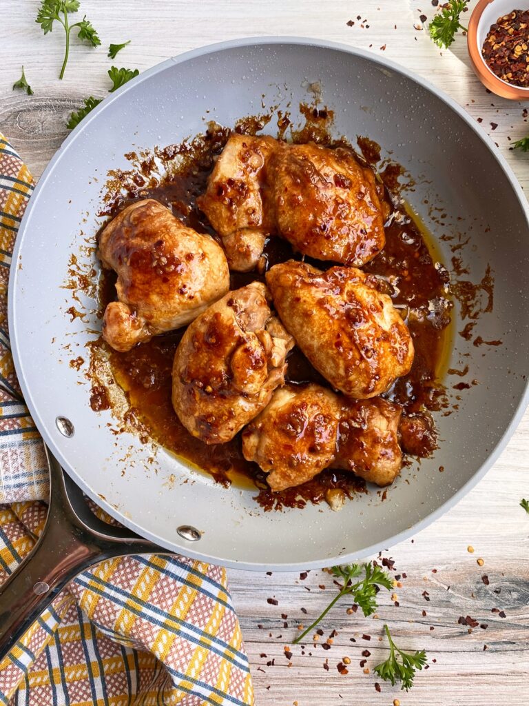 Healthy Honey Garlic Chicken Thighs (Paleo) Bake It Paleo