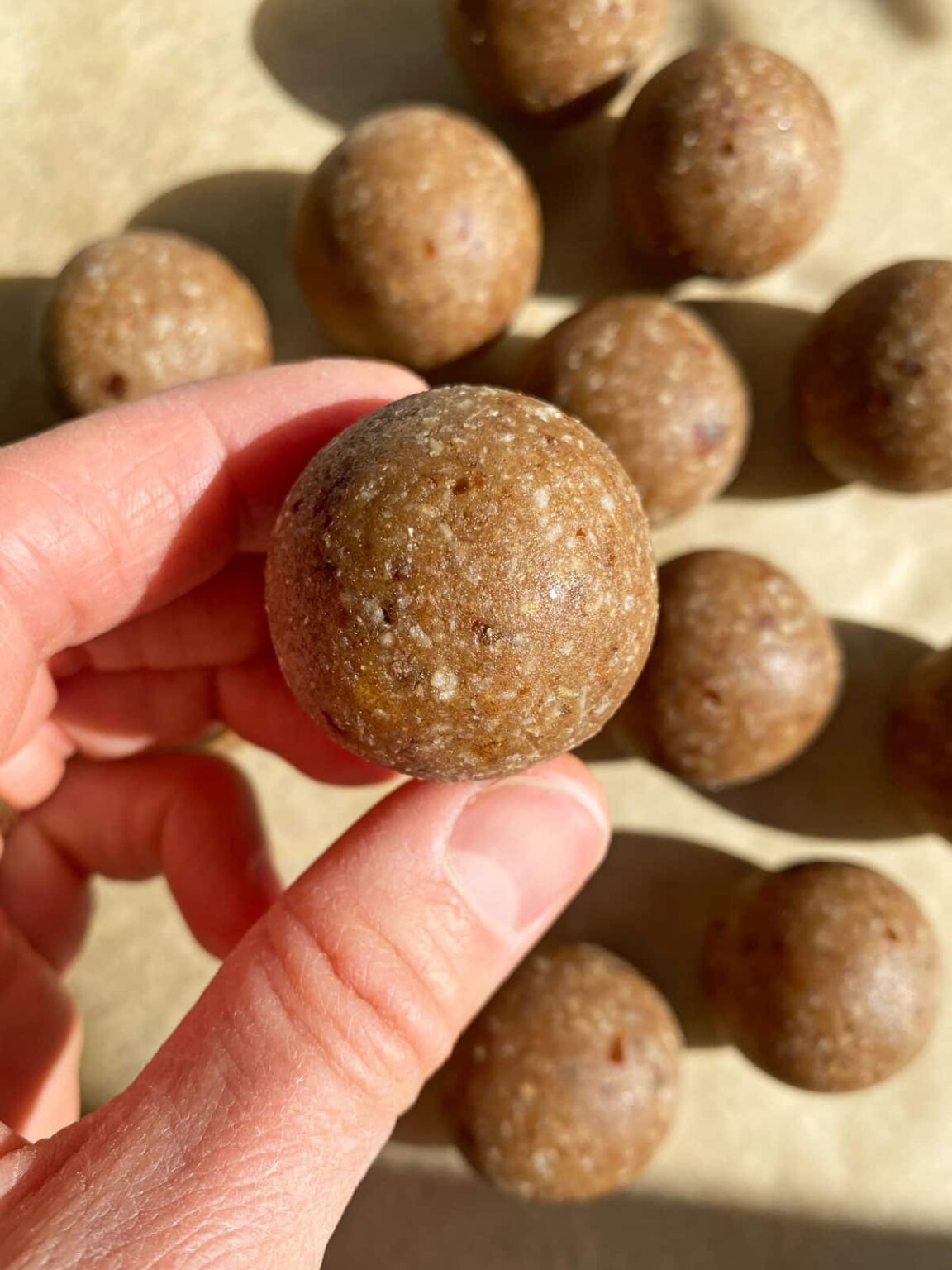 Vanilla Protein Balls (No Nuts, Paleo) Bake It Paleo