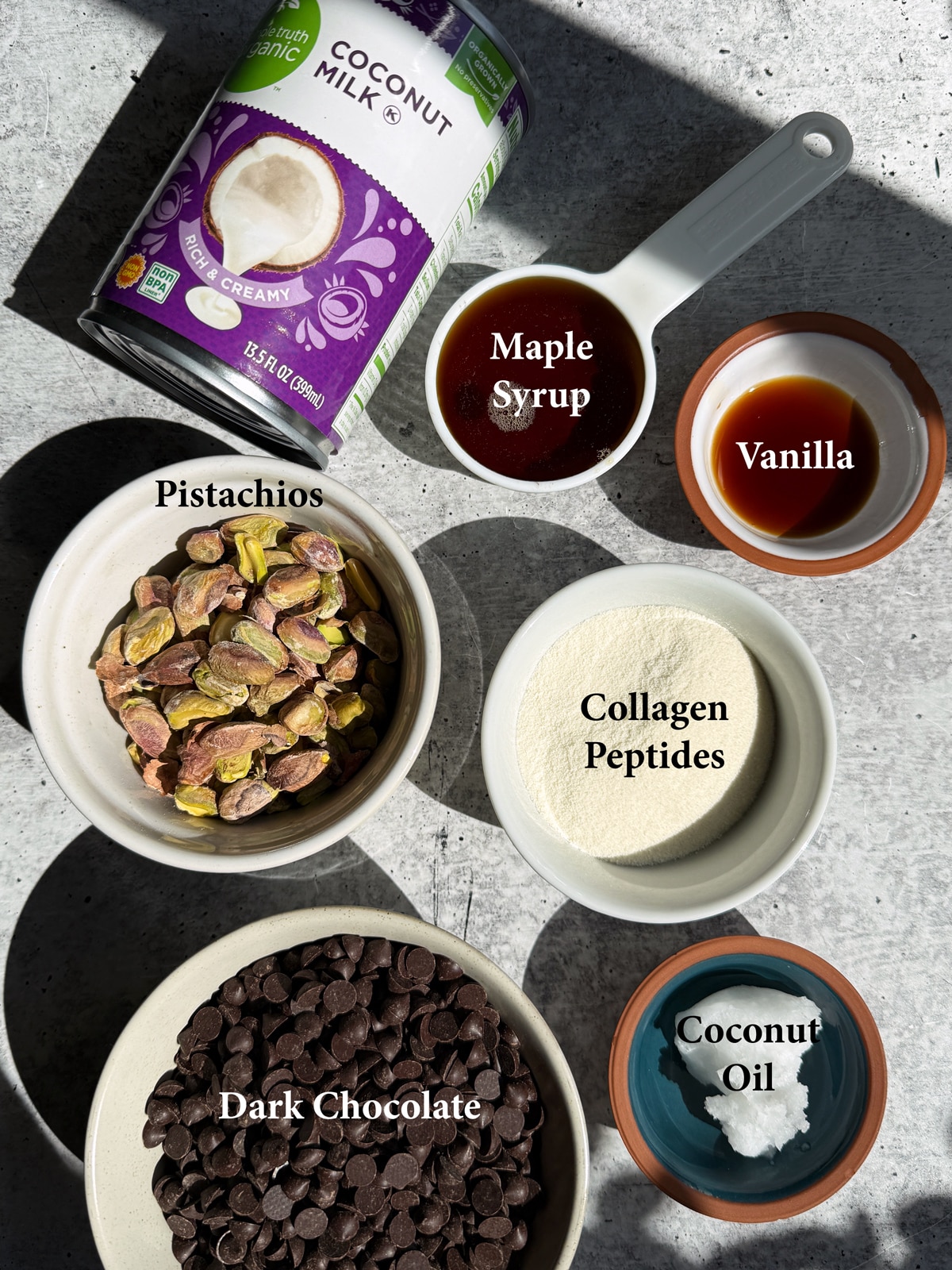 Ingredients needed to make pistachio ice cream bars.