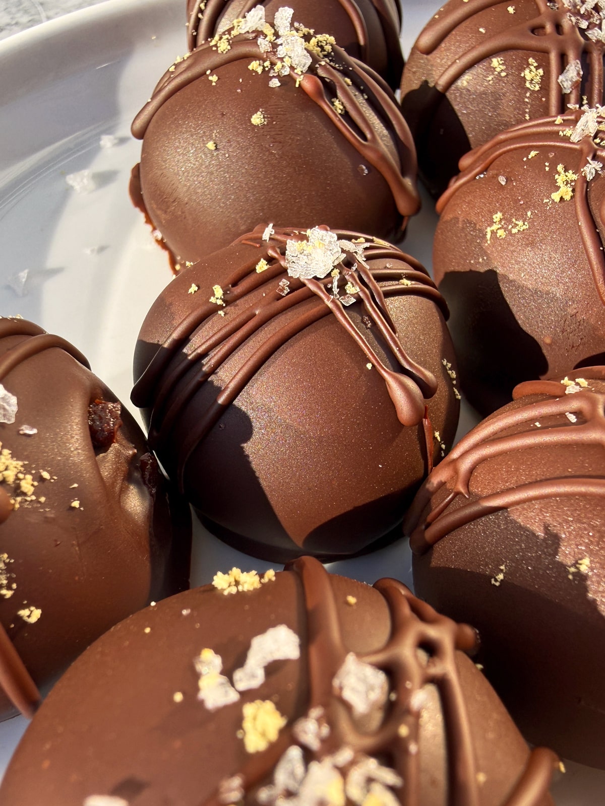 Close up of gingerbread truffle.