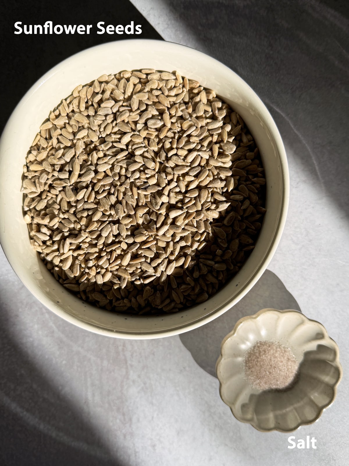 Ingredients needed to make your own sunflower seed butter.
