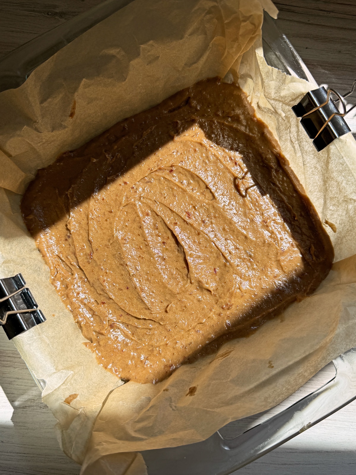 Date caramel spread over the crust.