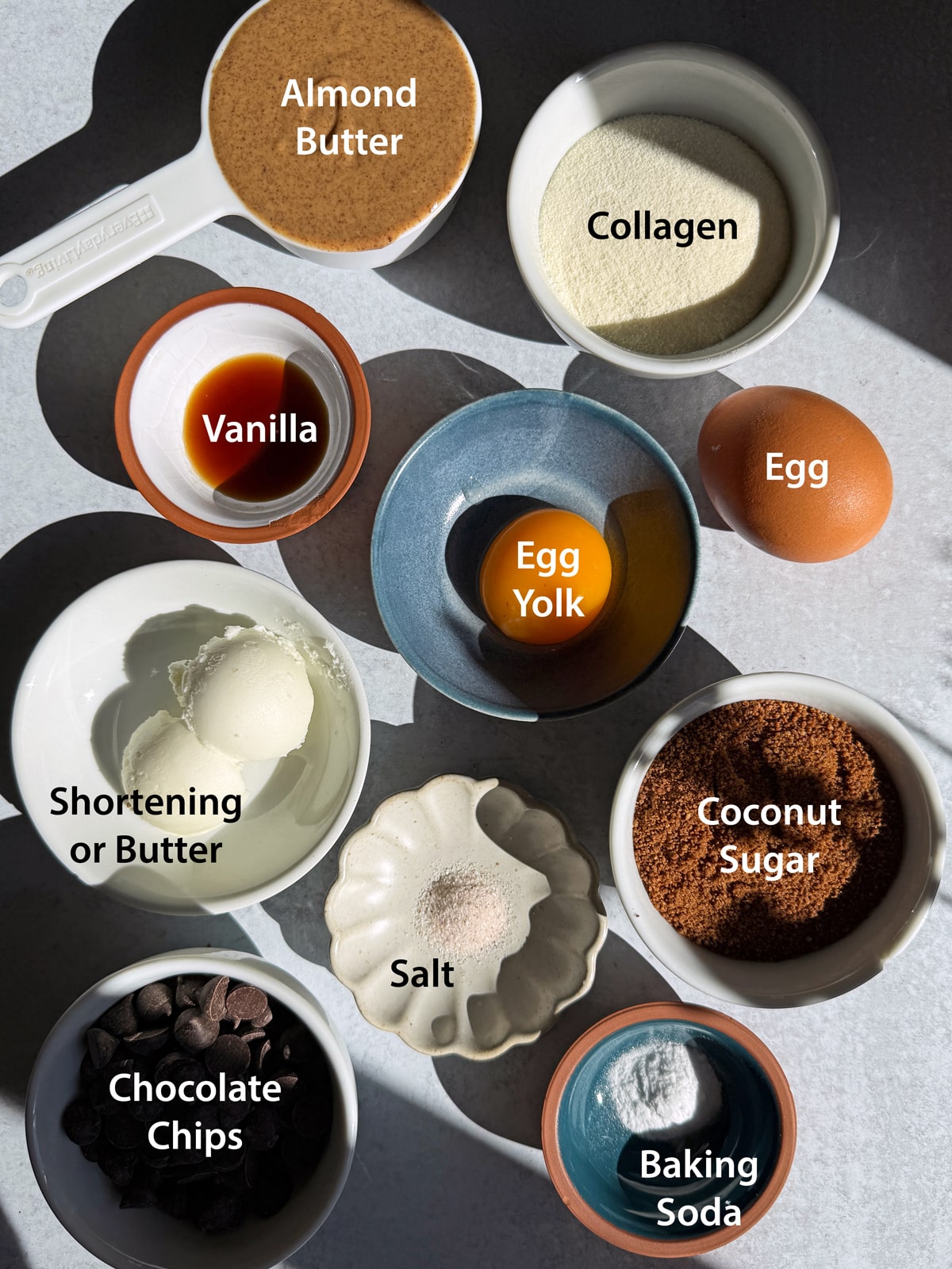 Ingredients in chocolate chip collagen cookies.